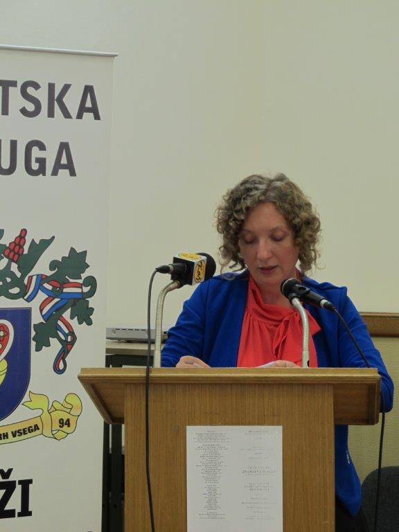 011 dr. Martina Horvat