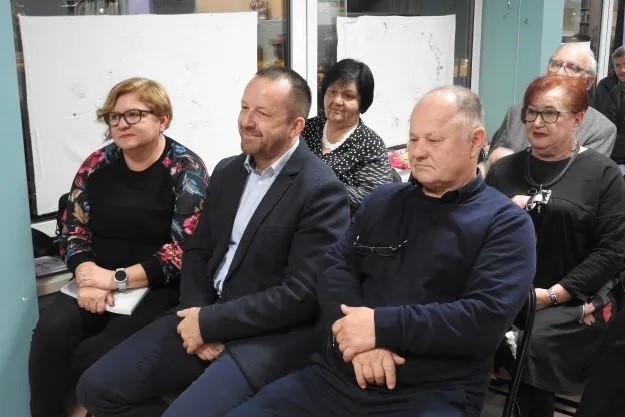 Mos zrcalo 2