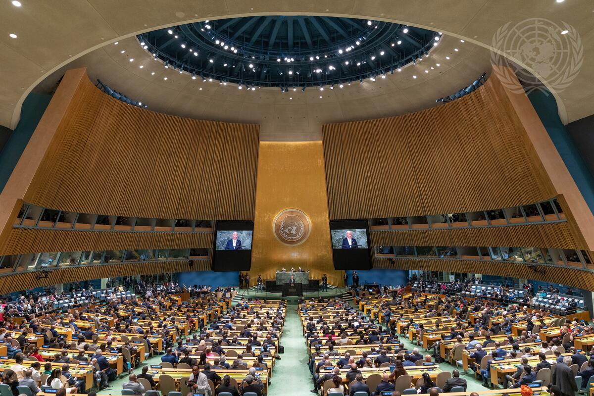 un