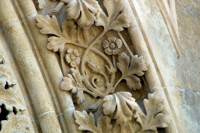 81ipkaste strukture kamena u luneti katedrala