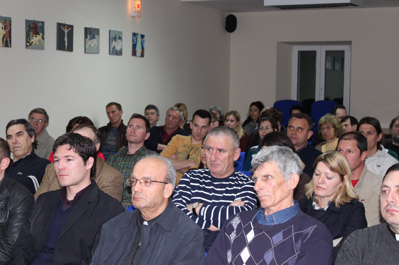 Tribina Grozda u Vodicama